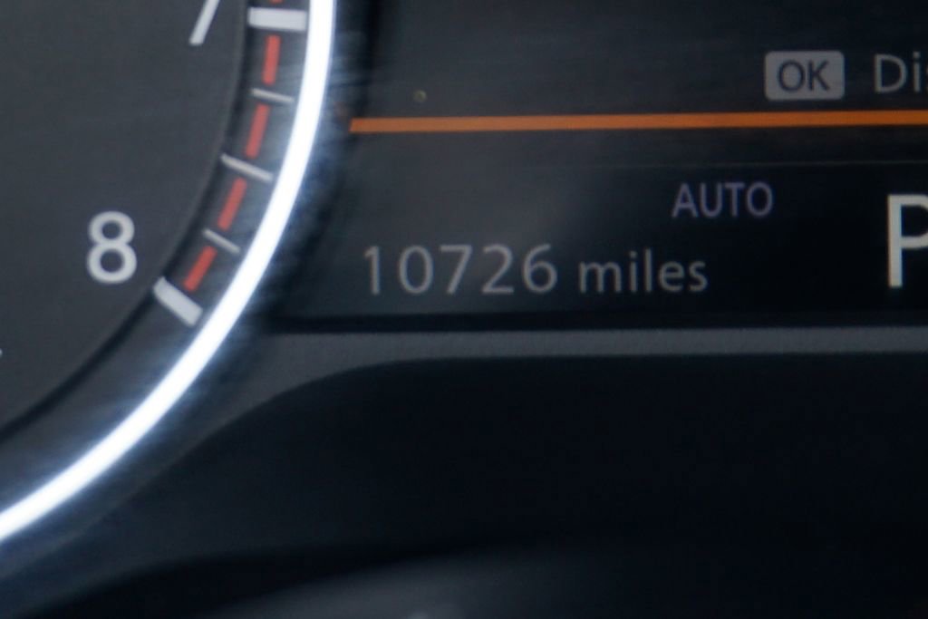 Used 2025 Nissan Pathfinder SL image 23