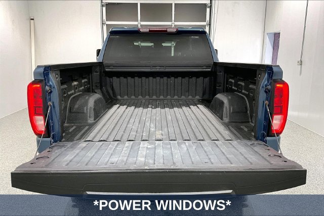 Used 2024 GMC Sierra 1500 Pro w/ Graphite Edition AWD/4WD image 10
