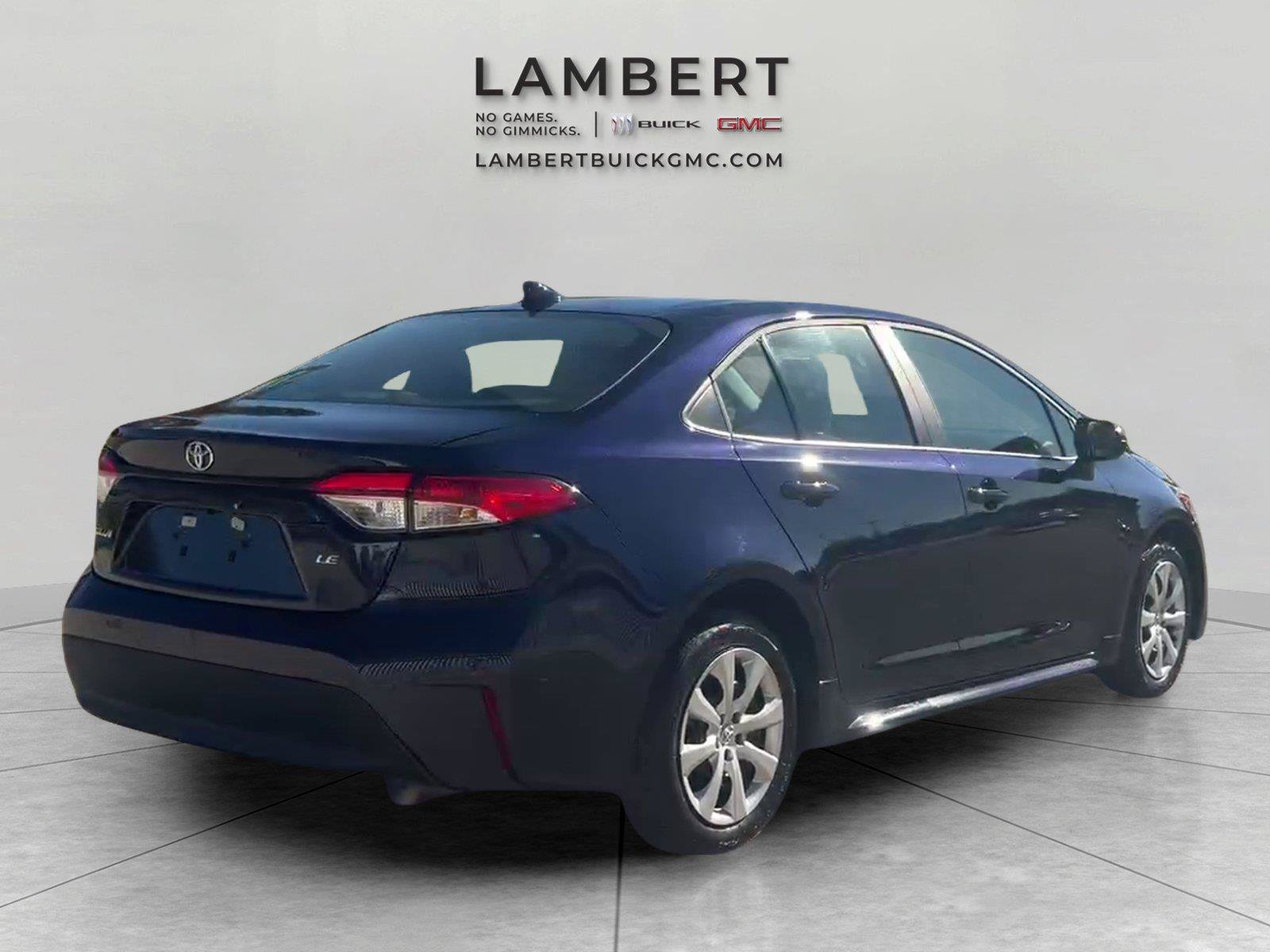 Used 2026 Toyota Corolla LE FWD image 5