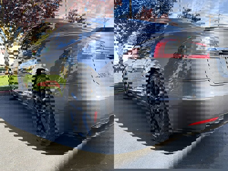 Used 2017 Tesla Model S P100D image 9