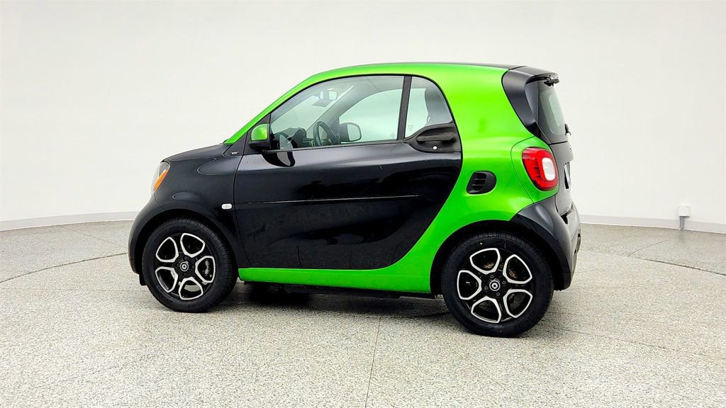 Used 2017 smart fortwo electric drive RWD image 8