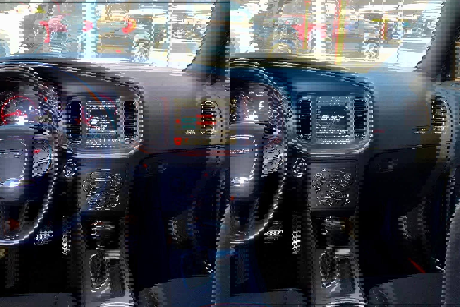 Used 2022 Dodge Charger Scat Pack w/ Driver Convenience Group RWD image 7