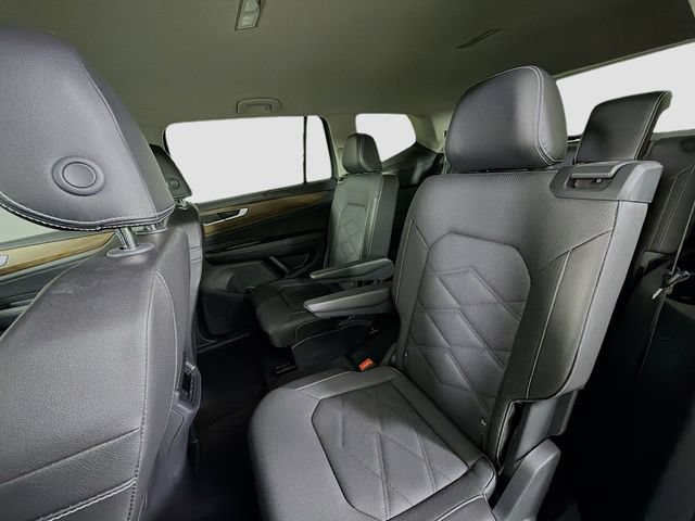 Used 2024 Volkswagen Atlas SE FWD image 23