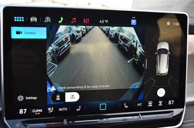 New 2026 Volkswagen Tiguan SE image 14