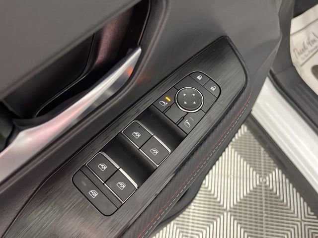 New 2026 Nissan Kicks SR image 34