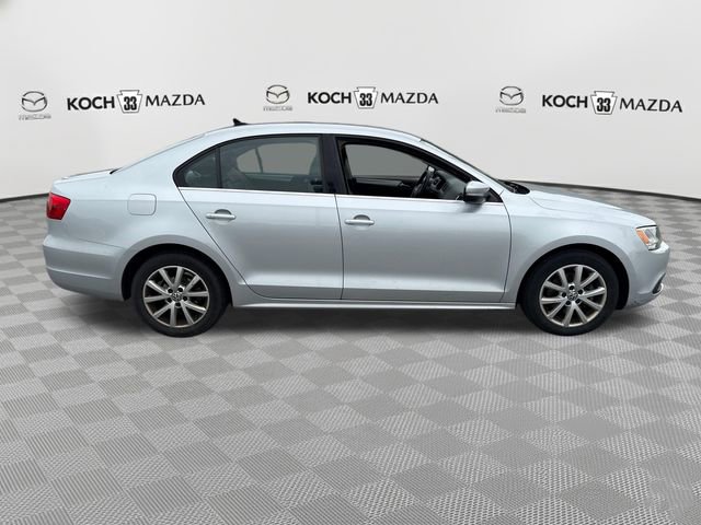 Used 2013 Volkswagen Jetta SE FWD image 8