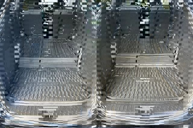 Used 2021 Toyota Highlander XSE image 18