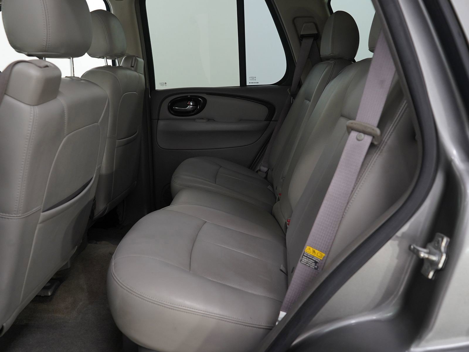 Used 2005 Buick Rainier CXL image 14