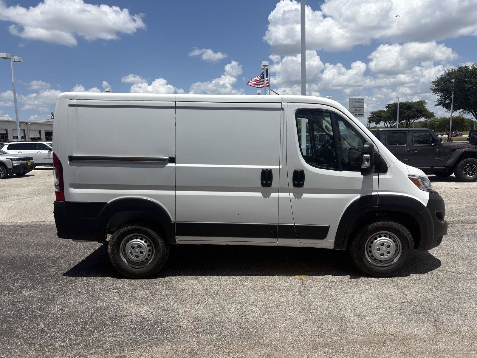 New 2026 RAM ProMaster 1500 w/ Convenience Group FWD image 6