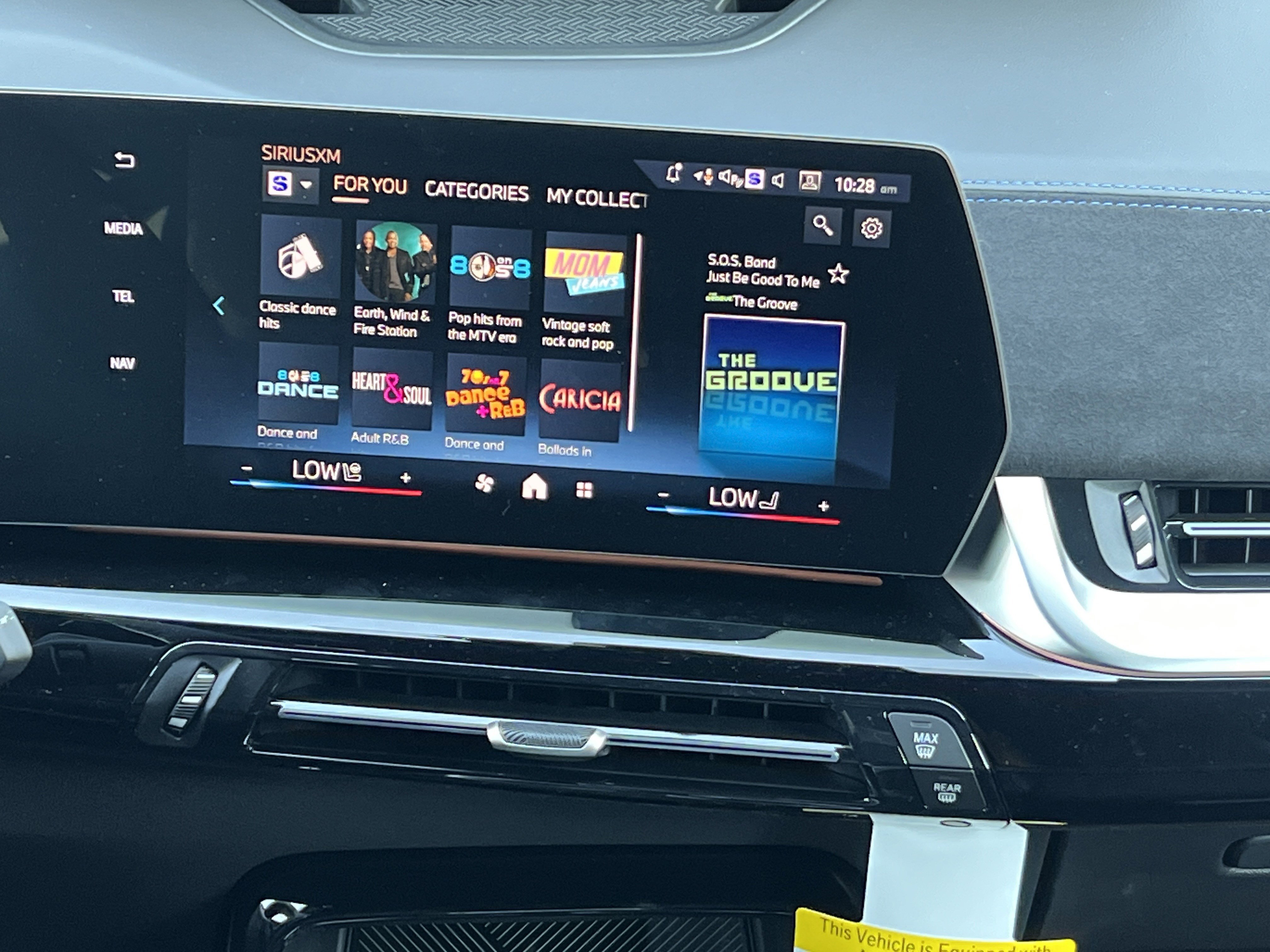 New 2026 BMW X2 xDrive28i w/ Technology Package image 3