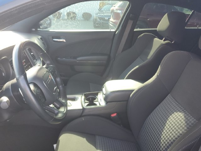 Used 2023 Dodge Charger R/T w/ Blacktop Package RWD image 16