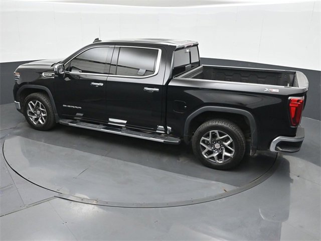 Used 2023 GMC Sierra 1500 SLT w/ SLT Premium Package image 30