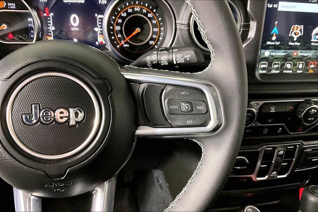 Used 2023 Jeep Wrangler Sahara image 12
