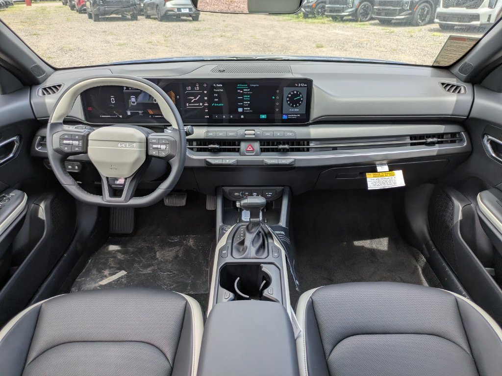 New 2026 Kia K4 GT-Line w/ GT-Line Sunroof Package FWD image 14