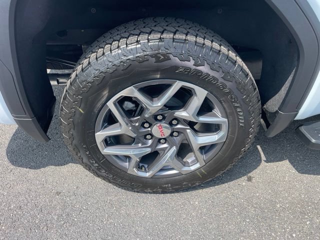 New 2026 GMC Sierra 1500 SLT w/ SLT Premium Plus Package AWD/4WD image 9