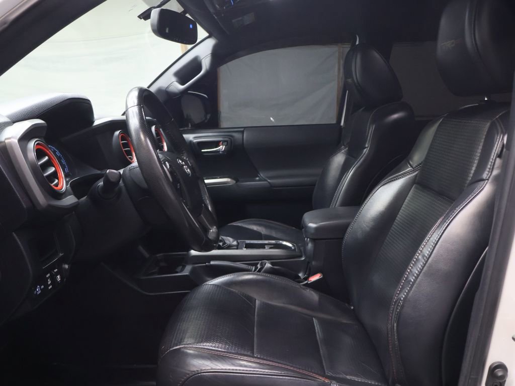 Used 2017 Toyota Tacoma TRD Pro image 17