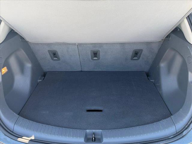 Used 2019 Chevrolet Bolt LT FWD image 6