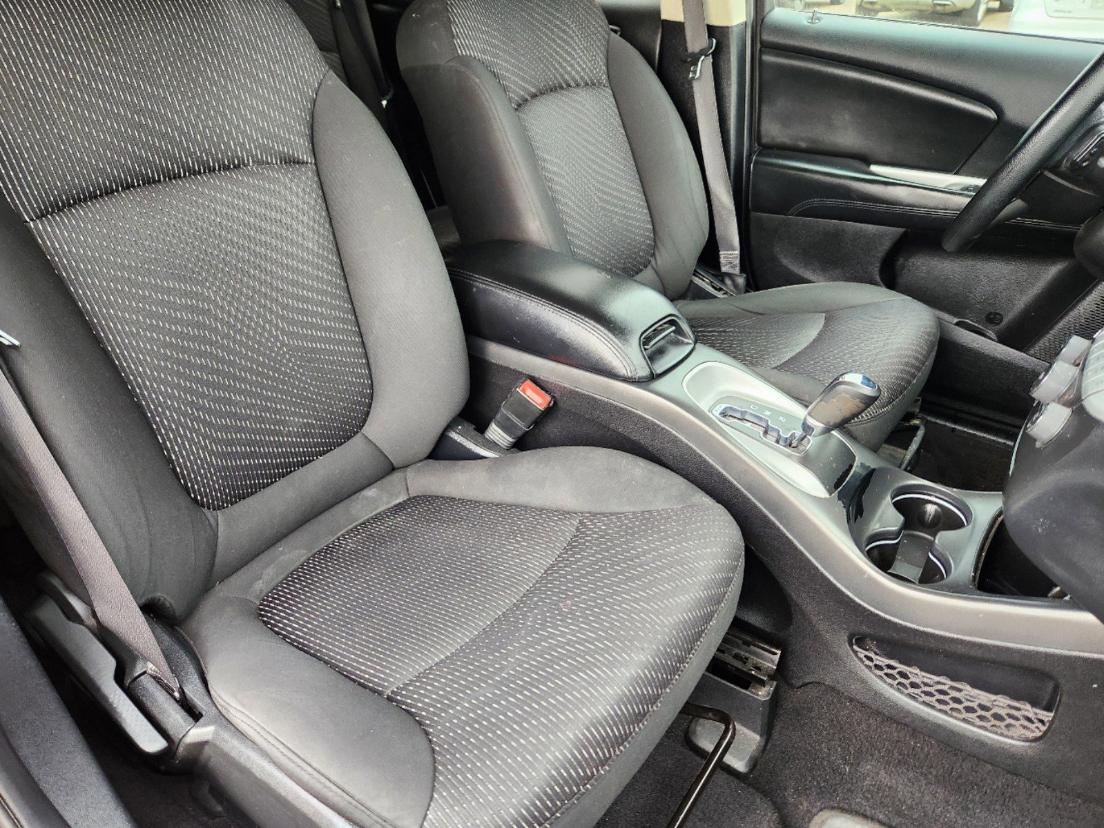 Used 2016 Dodge Journey SXT image 17