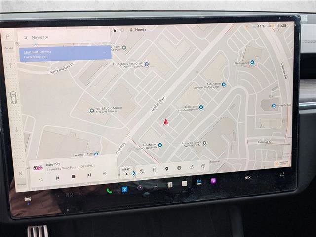 Used 2023 Tesla Model S Standard Range image 14