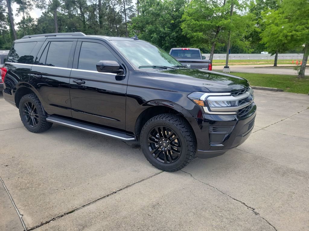 Used 2023 Ford Expedition XLT RWD image 11