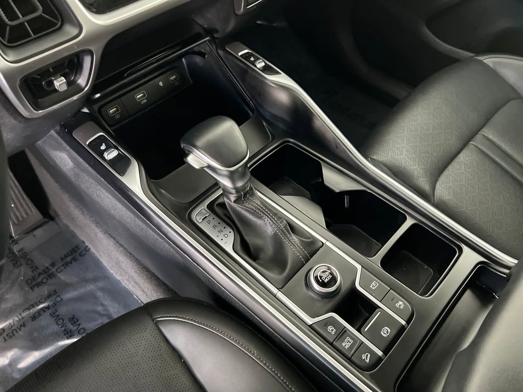 Used 2021 Kia Sorento EX w/ Panoramic Sunroof Package image 26