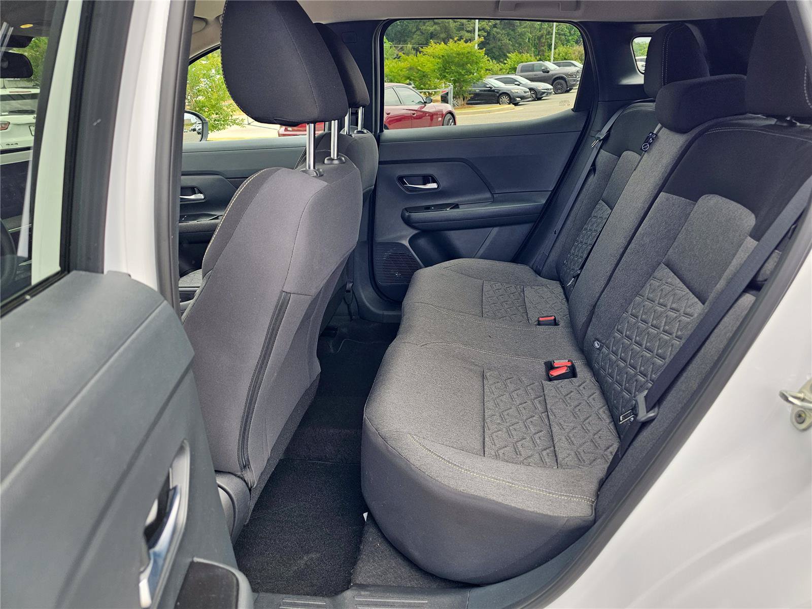 Used 2026 Nissan Kicks SV FWD image 29