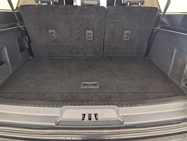 Used 2024 Ford Expedition Max XLT image 32