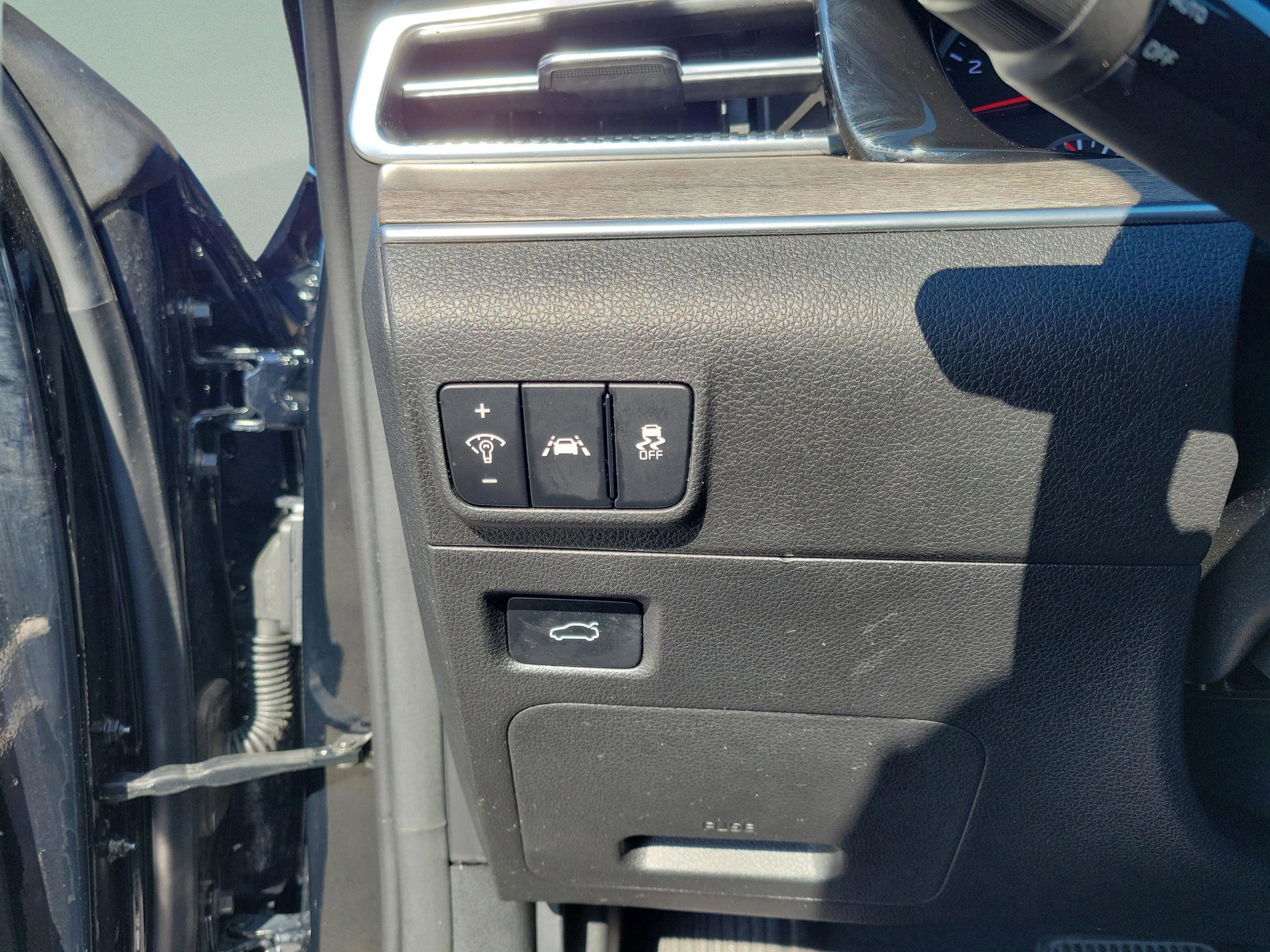 Used 2023 Kia K5 EX image 24