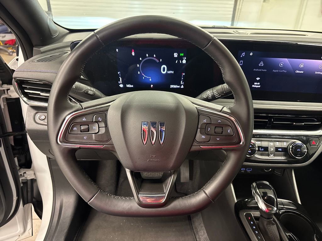 Used 2025 Buick Envista Sport Touring FWD image 30