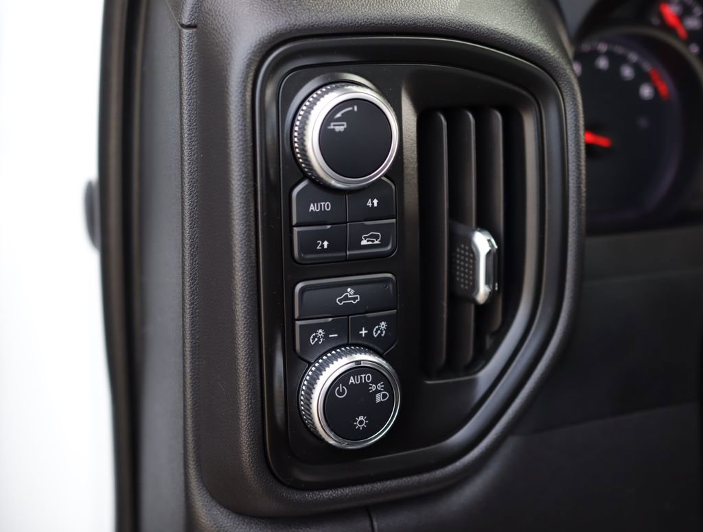 Used 2022 GMC Sierra 1500 Pro w/ Pro Value Package AWD/4WD image 10