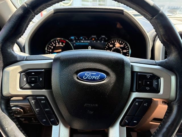 Used 2020 Ford F150 Lariat image 16