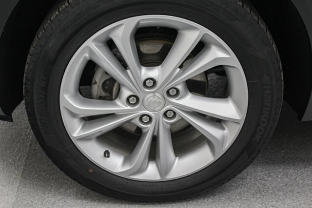 Certified 2023 Buick Encore GX Preferred w/ Cold Weather Comfort Package FWD image 10