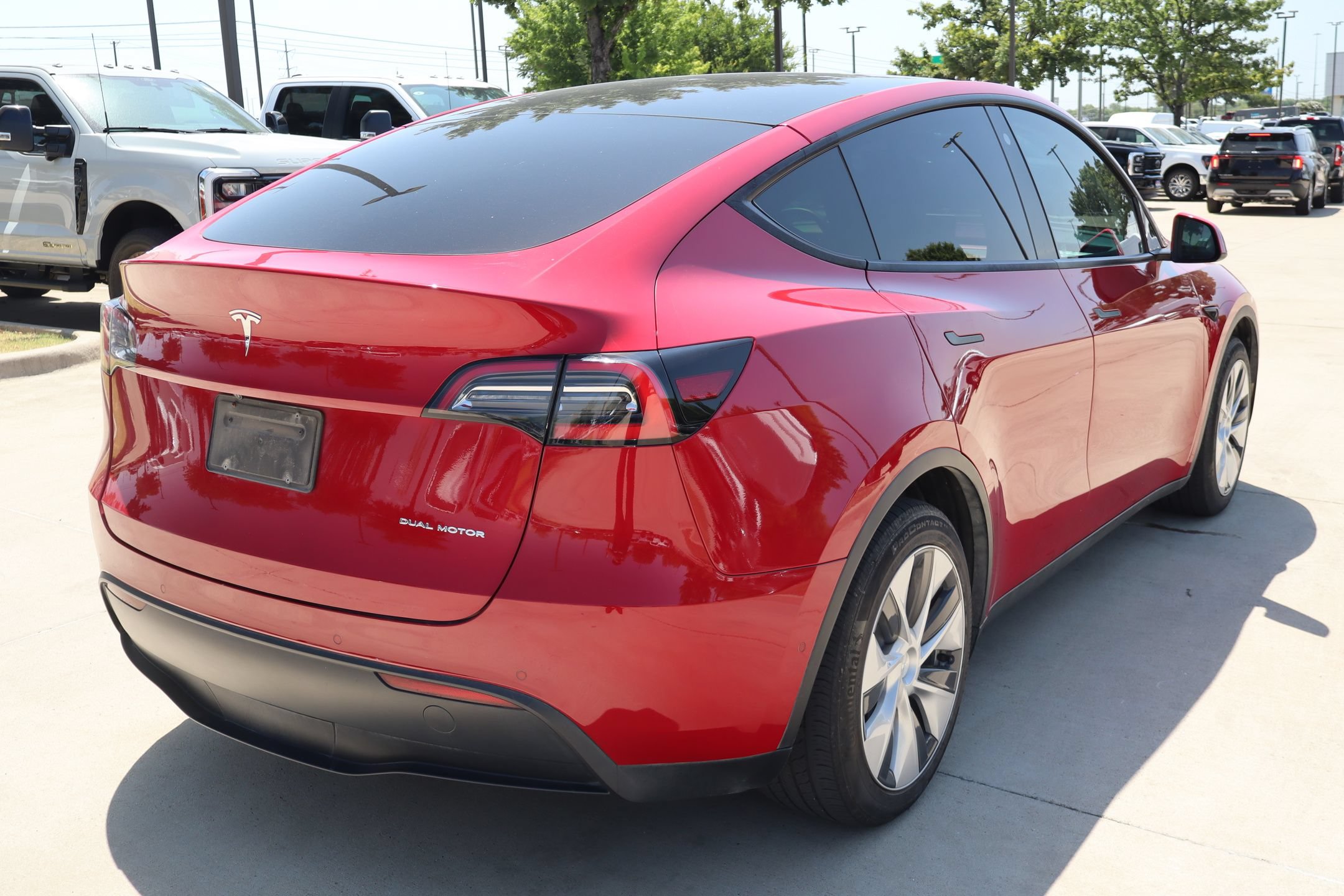 Used 2021 Tesla Model Y Long Range AWD/4WD image 2