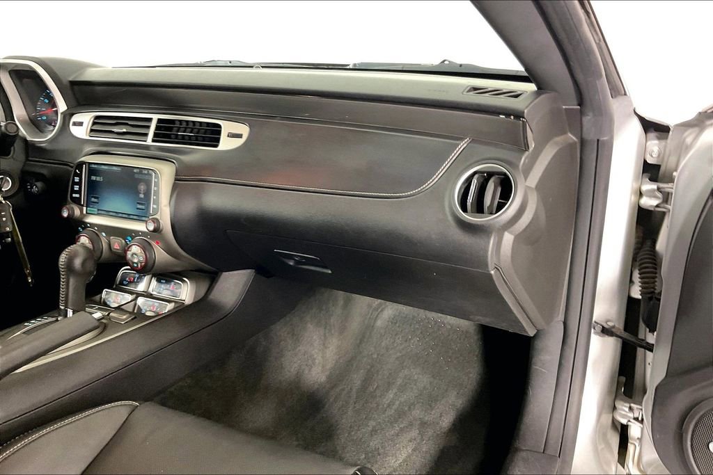 Used 2015 Chevrolet Camaro LT w/ RS Package image 21