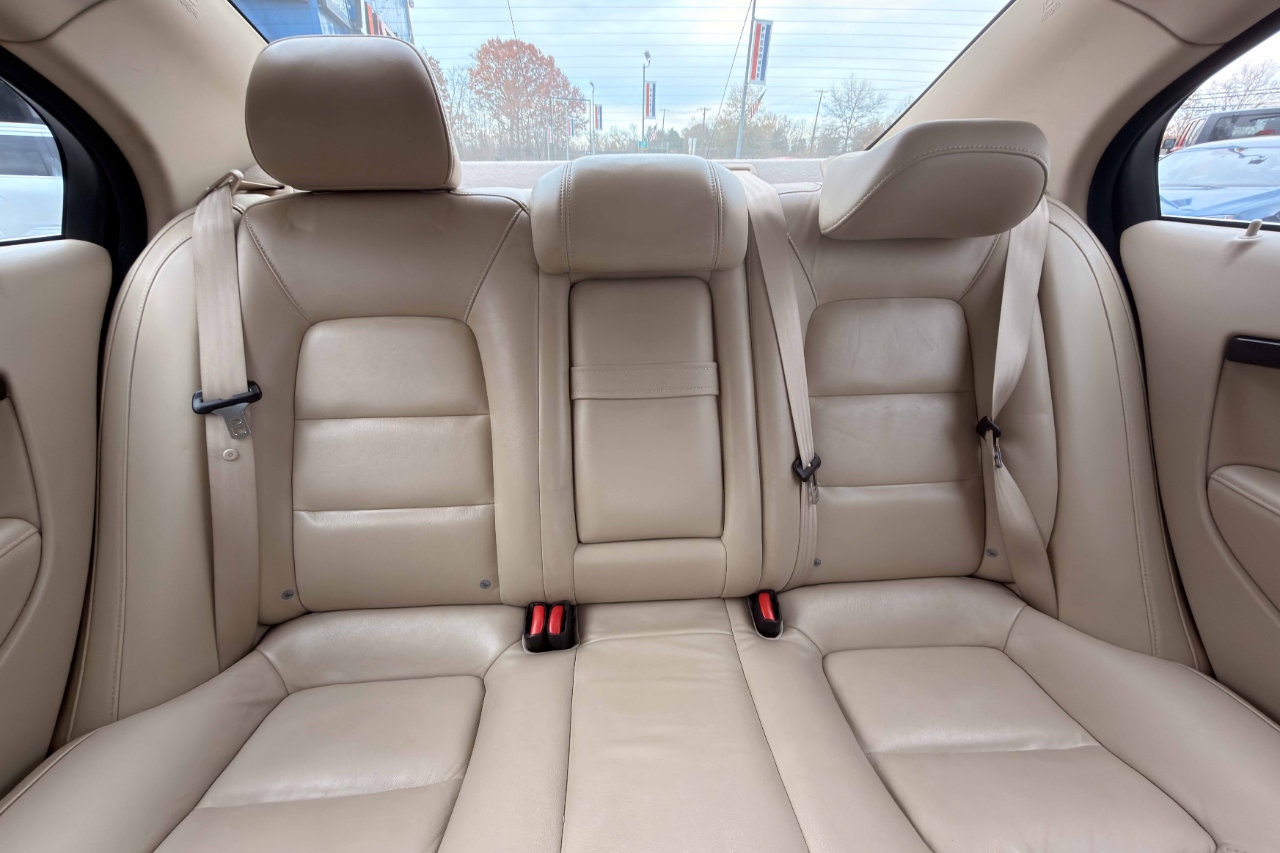 Used 2015 Volvo S80 T6 image 24