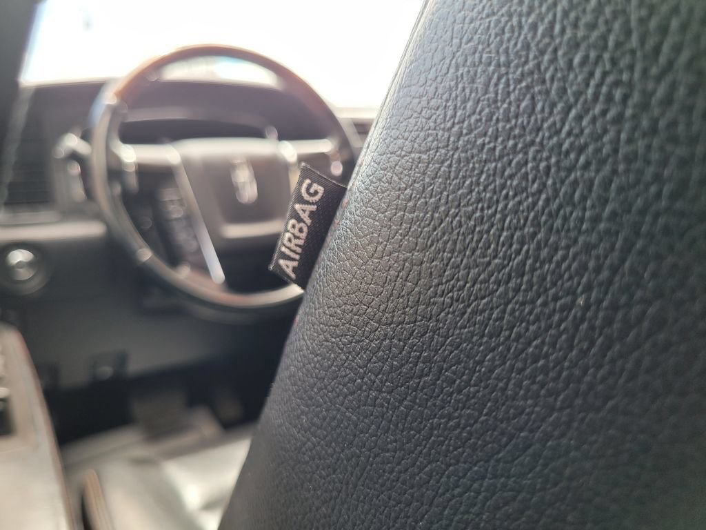 Used 2017 Lincoln Navigator Reserve AWD/4WD image 47