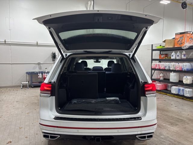 New 2026 Volkswagen Atlas SEL Premium R-Line image 18