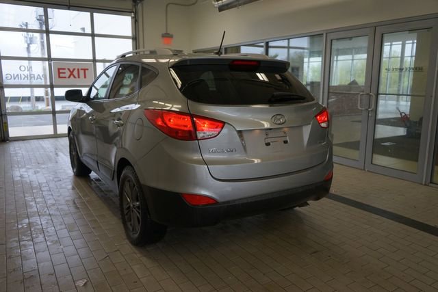 Used 2015 Hyundai Tucson SE AWD/4WD image 11