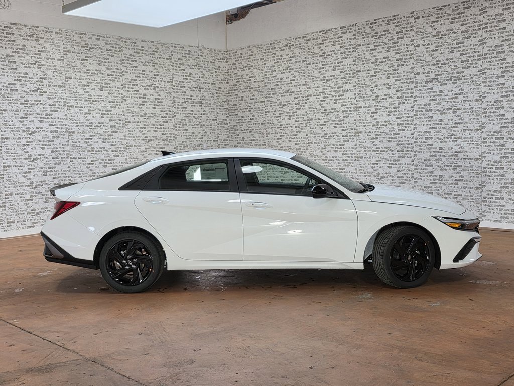 New 2026 Hyundai Elantra SEL Sport image 9