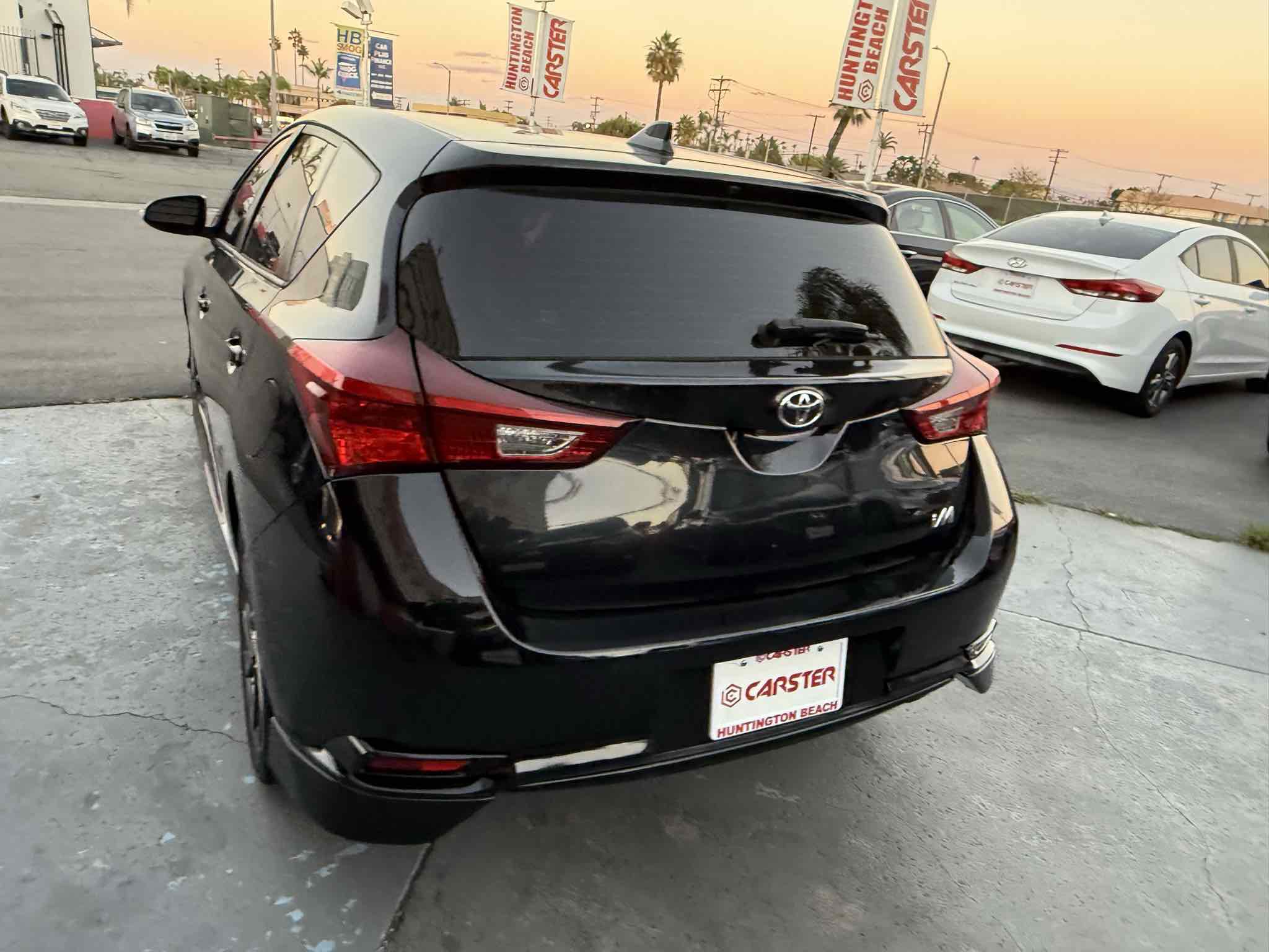 Used 2017 Toyota Corolla iM image 14