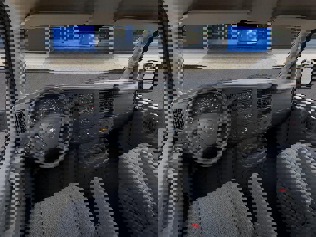 New 2026 Chevrolet Express 2500 Extended image 15