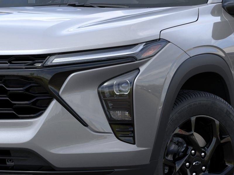 New 2026 Chevrolet Trax LT w/ Midnight Edition FWD image 35