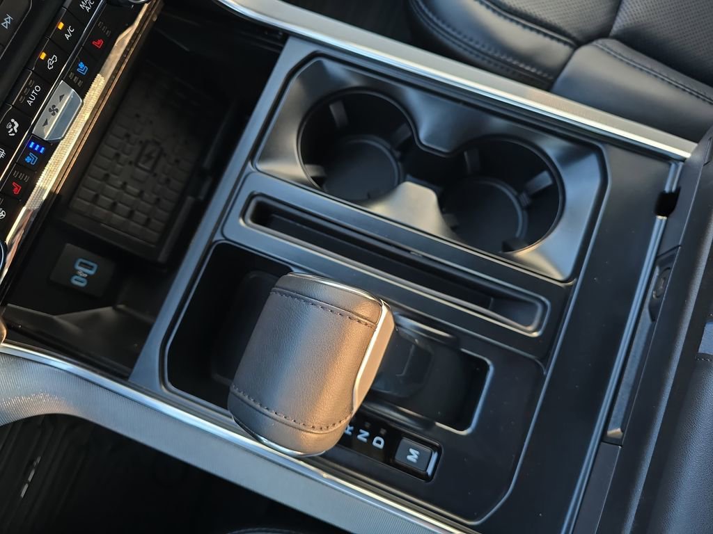 Used 2024 Ford F150 Platinum w/ Equipment Group 702A High image 23