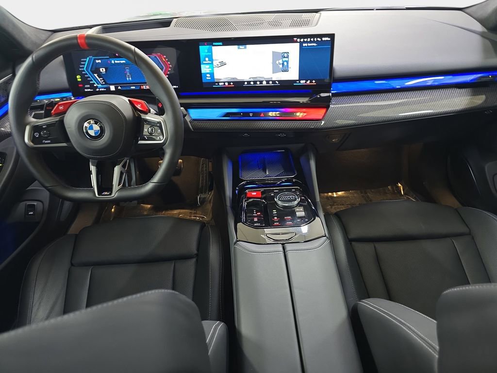 Used 2025 BMW M5 Touring AWD/4WD image 12