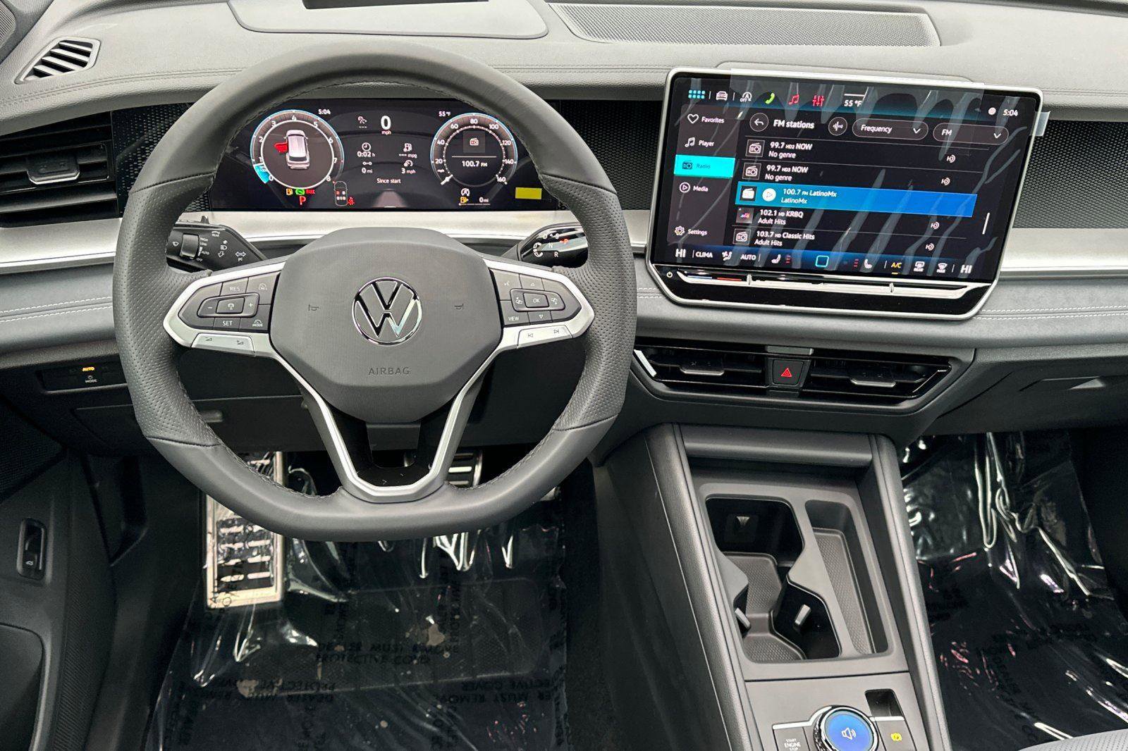 New 2026 Volkswagen Tiguan SE R-Line image 13