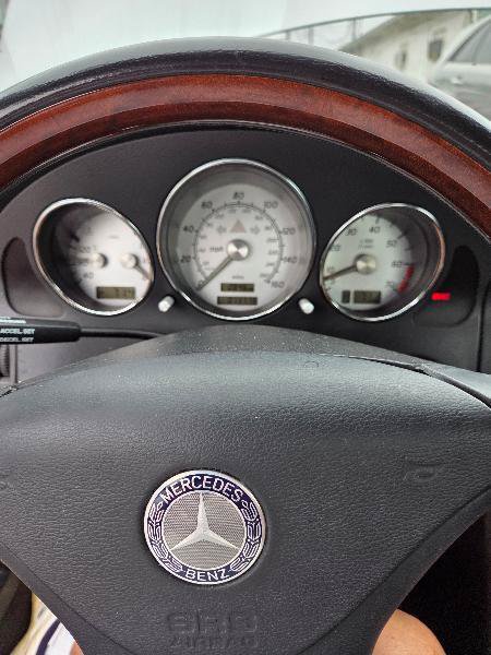 Used 2004 Mercedes-Benz SLK 320 image 8