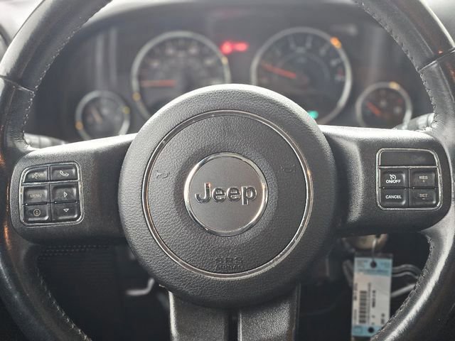 Used 2018 Jeep Wrangler Unlimited Sport w/ Connectivity Group image 16