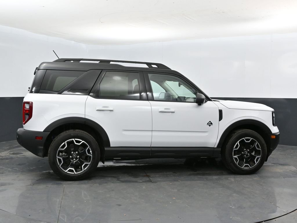 Used 2025 Ford Bronco Sport Outer Banks w/ Outer Banks Tech Package+ AWD/4WD image 5