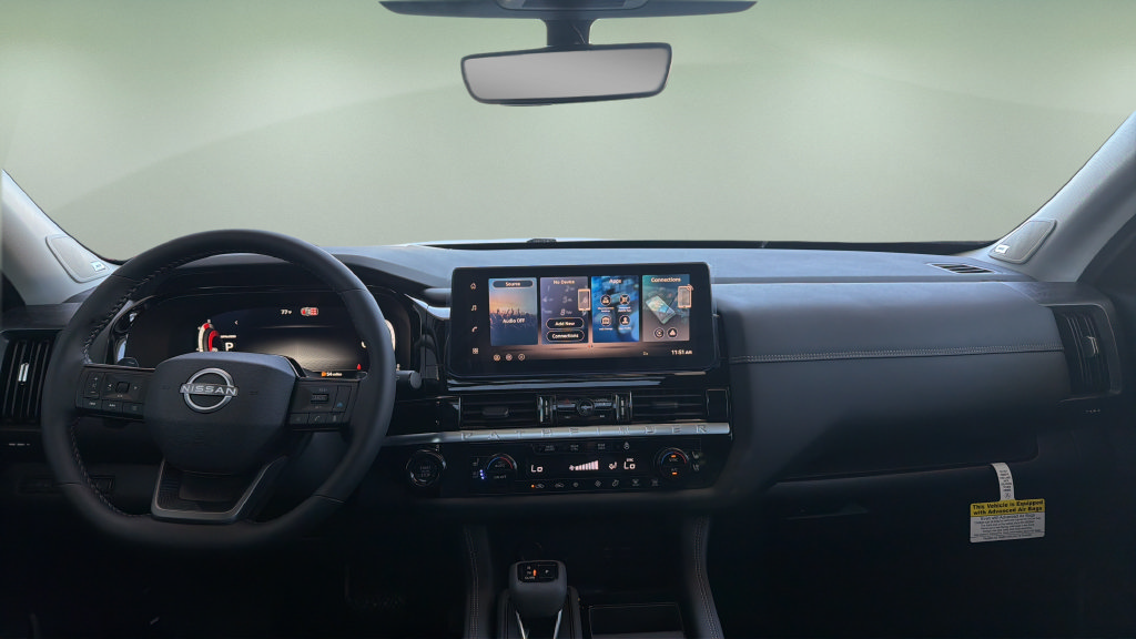 New 2026 Nissan Pathfinder Platinum AWD/4WD image 7