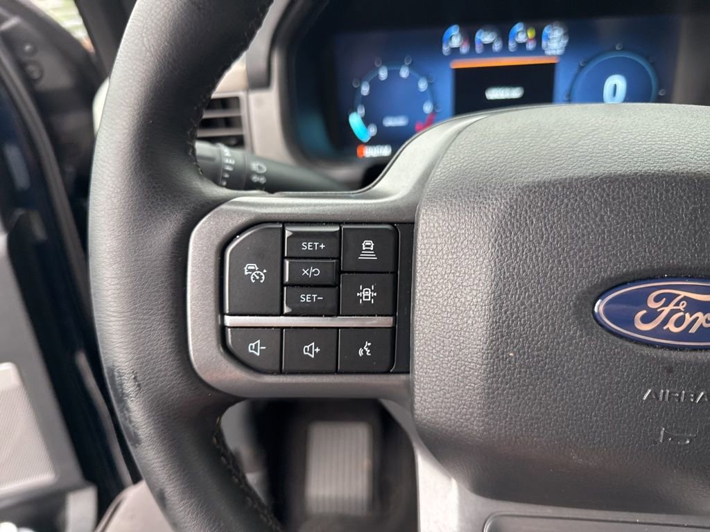 Used 2025 Ford F150 Lariat w/ Equipment Group 502A High RWD image 10